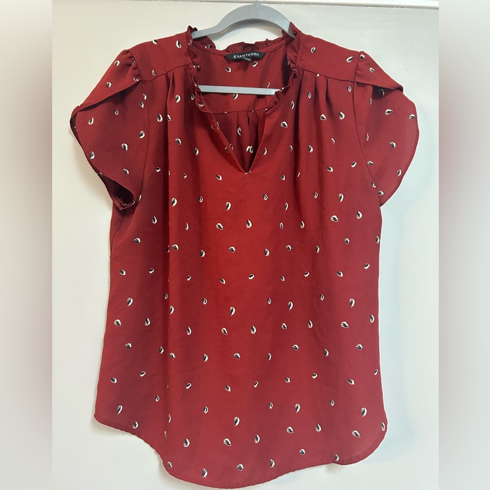 Short sleeve v neck red / orange print blouse